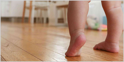 衛生材料用接着剤